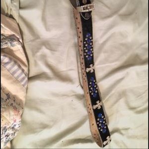 Cowhide rhinestone belt